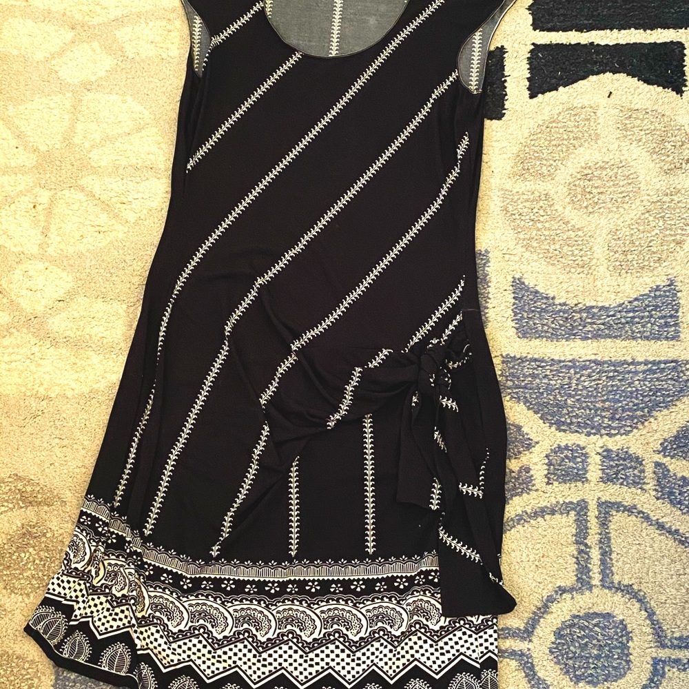 Fitted black mid length dress